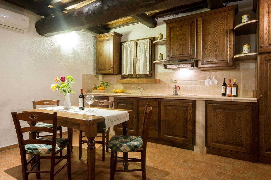 Гостьовий будинок Borgo Rurale San Giusto Кастаньєто-Кардуччі Екстер'єр фото